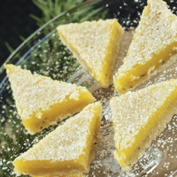 Lemon-rosemary bars