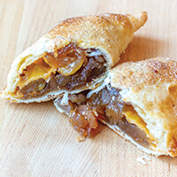 Empanadas de manzana (Apple empanadas)