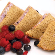 Berry smash sandwich