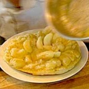 Upside-down apple pie