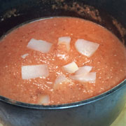 Spicy roasted red pepper and tomato soup