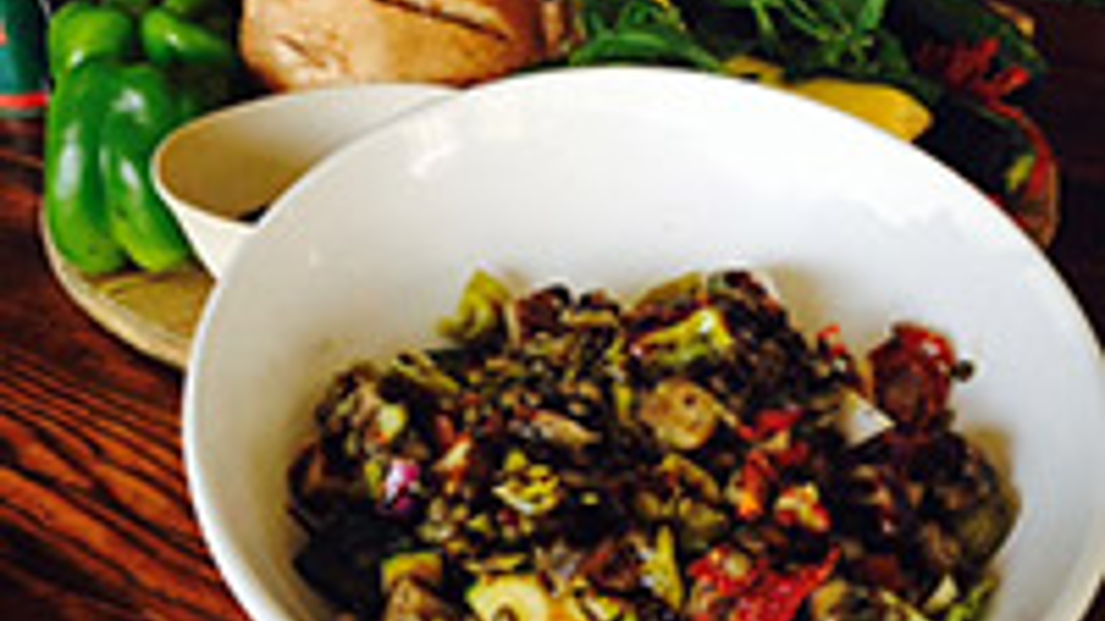 Grilled vegetable salad with lentils